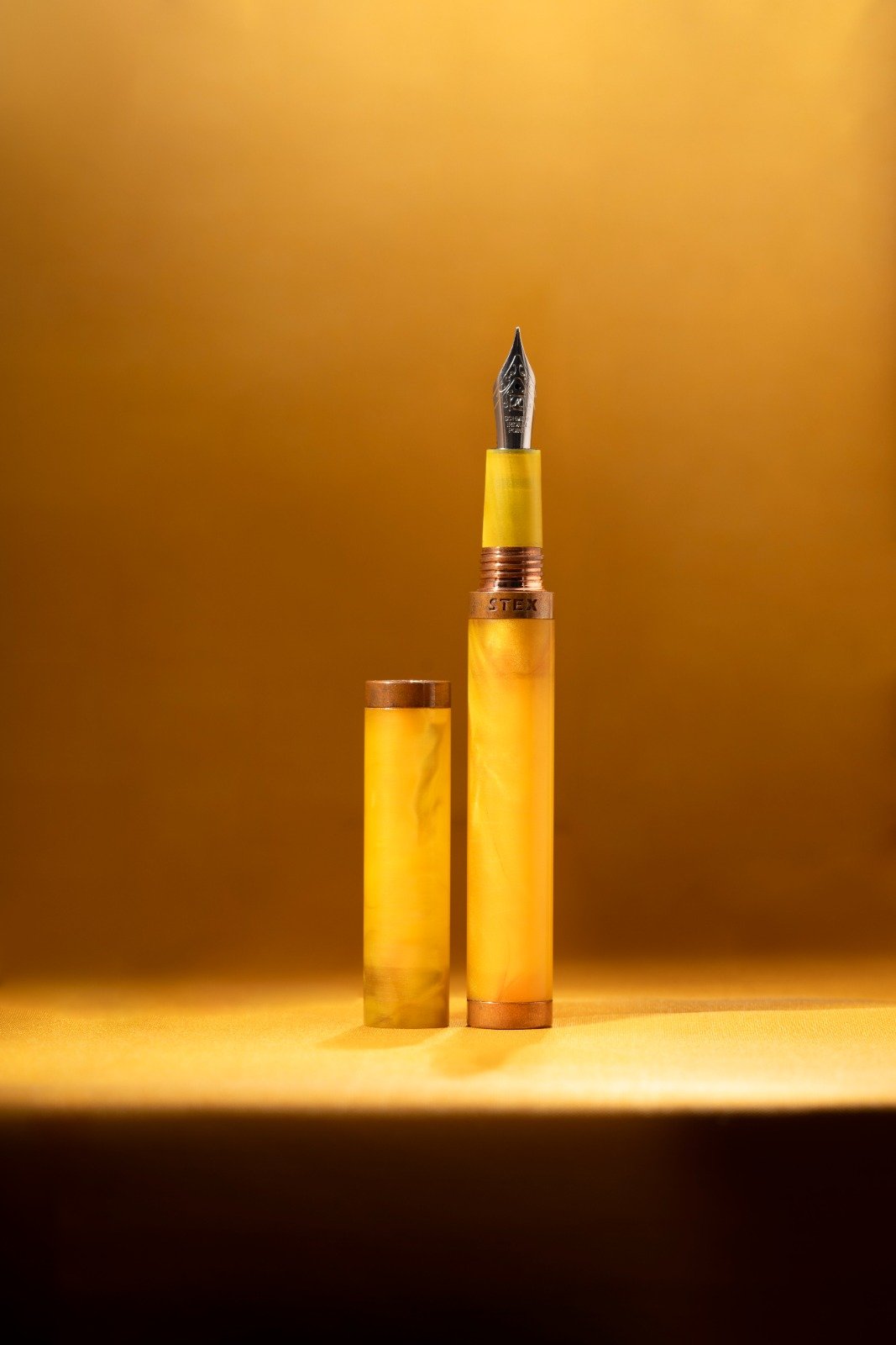 Acrylic Fountain Pen – Yellow